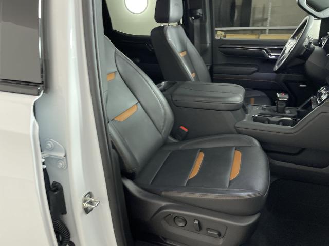 2024 GMC Sierra 1500 Vehicle Photo in GILBERT, AZ 85297-0402
