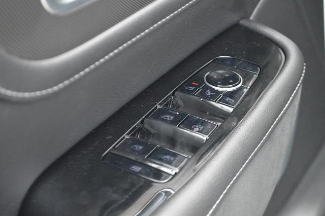 2025 INFINITI QX80 Vehicle Photo in Houston, TX 77090