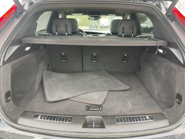 2021 Cadillac XT4 Vehicle Photo in MEDINA, OH 44256-9631