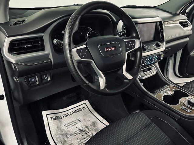 2022 GMC Acadia Vehicle Photo in MEDINA, OH 44256-9631