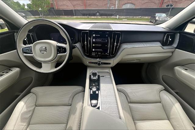 2025 Volvo XC60 Vehicle Photo in Houston, TX 77007