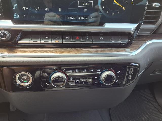 2023 Chevrolet Silverado 1500 Vehicle Photo in ROXBORO, NC 27573-6143