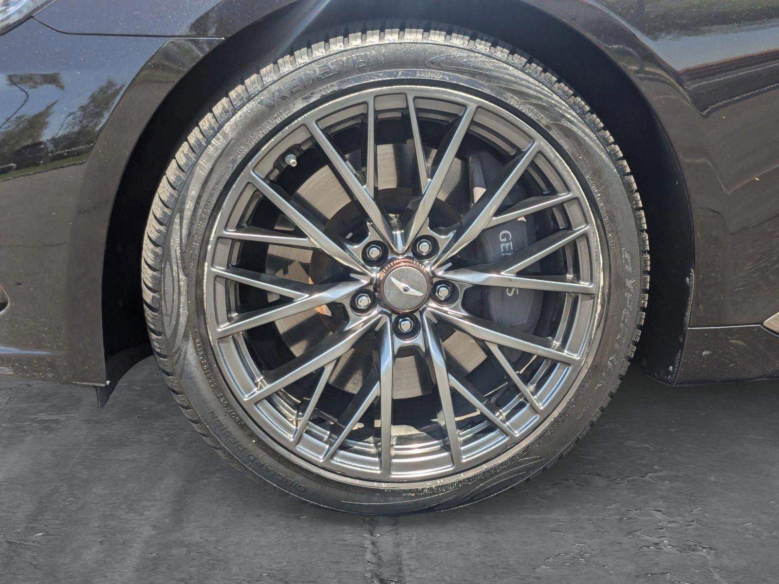 2018 Genesis G80 Vehicle Photo in Valencia, CA 91355