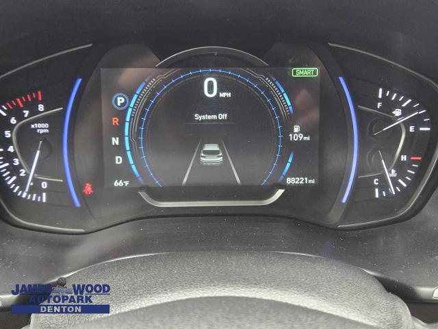 2020 Hyundai SANTA FE Vehicle Photo in DENTON, TX 76210-9321