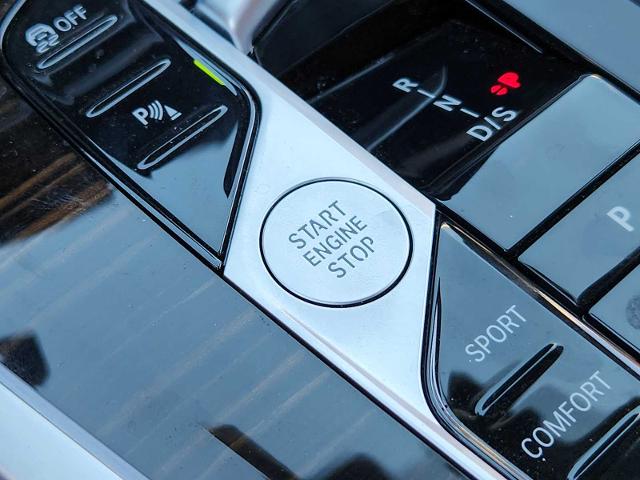2025 BMW X5 sDrive40i Vehicle Photo in PLANO, TX 75024