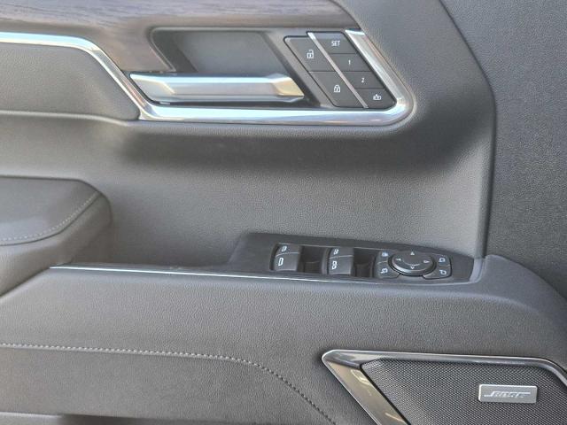 2025 GMC Sierra 1500 Vehicle Photo in DALLAS, TX 75209-3016