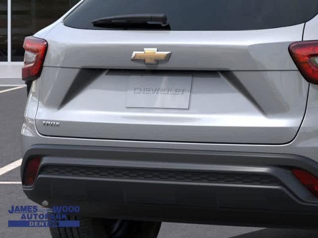 2024 Chevrolet Trax Vehicle Photo in DENTON, TX 76210-9321