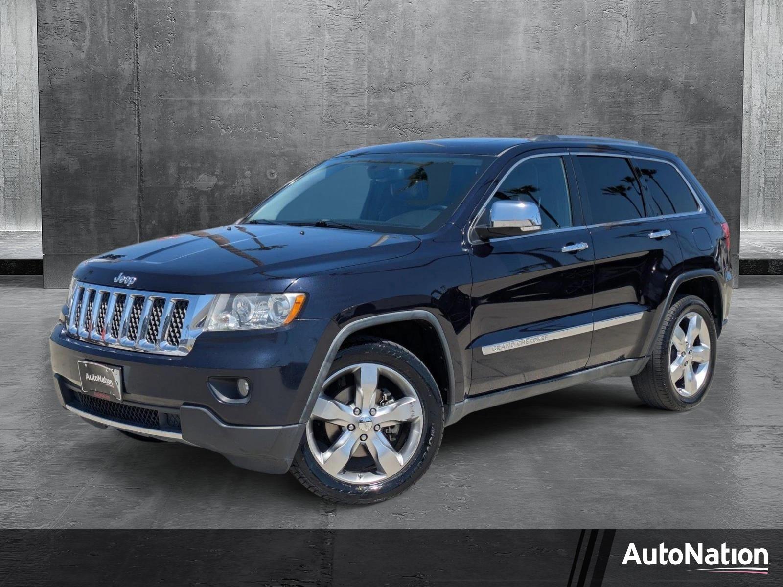 2011 Jeep Grand Cherokee Vehicle Photo in Tustin, CA 92782