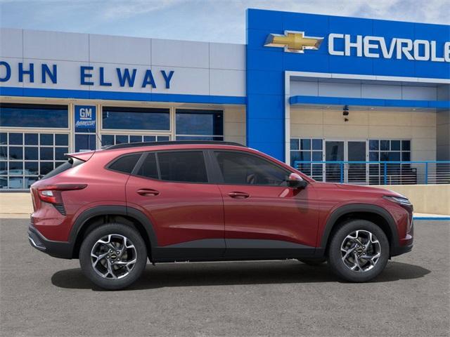 2025 Chevrolet Trax Vehicle Photo in ENGLEWOOD, CO 80113-6708