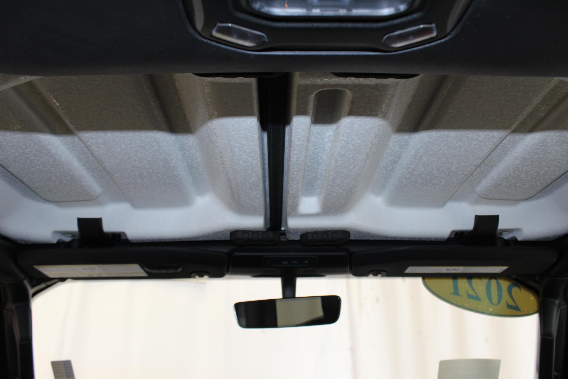 2021 Jeep Wrangler Vehicle Photo in NORTHAMPTON, MA 01060-1120