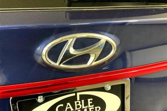 2022 Hyundai SANTA FE Vehicle Photo in Lees Summit, MO 64086