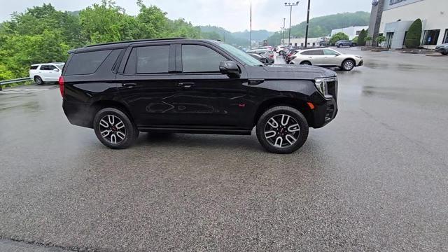 2022 GMC Yukon Vehicle Photo in Pleasant Hills, PA 15236