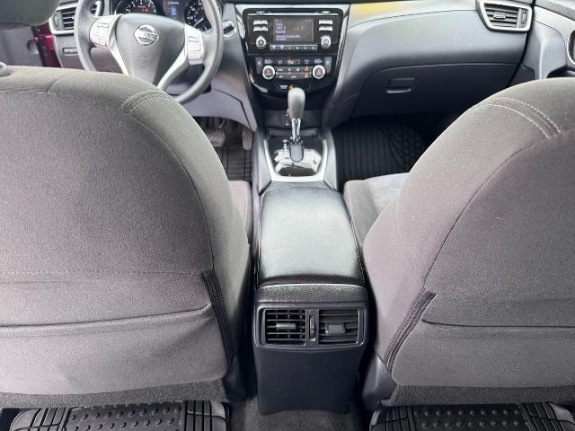 2016 Nissan Rogue Vehicle Photo in Oshkosh, WI 54901