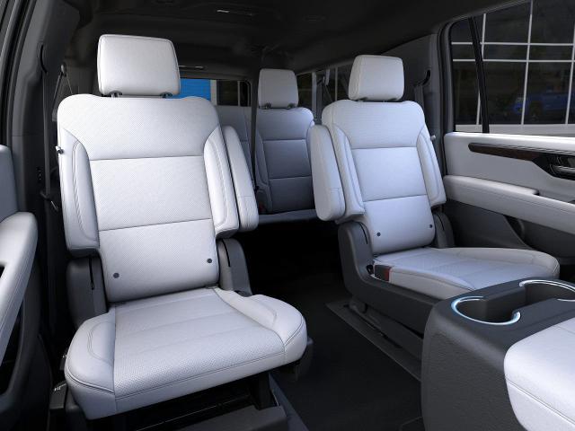 2025 Chevrolet Suburban Vehicle Photo in BEAUFORT, SC 29906-4218