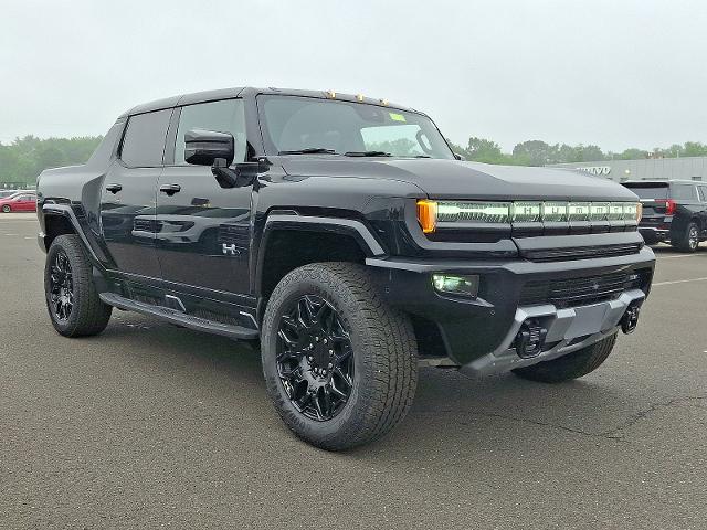 2025 GMC HUMMER EV Pickup Vehicle Photo in TREVOSE, PA 19053-4984