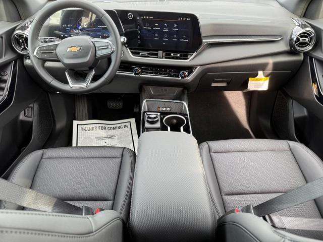 2026 Chevrolet Equinox Vehicle Photo in COLUMBIA, MO 65203-3903