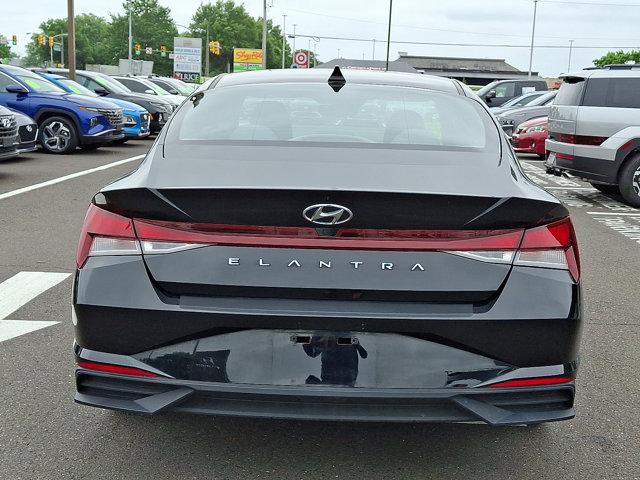 2023 Hyundai ELANTRA Vehicle Photo in Philadelphia, PA 19116