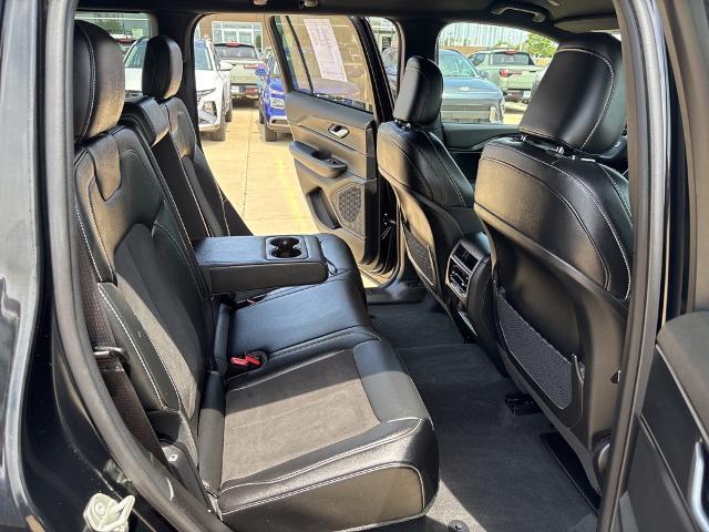 2024 Jeep Grand Cherokee Vehicle Photo in Peoria, IL 61615