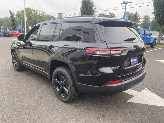 2025 Jeep Grand Cherokee L Vehicle Photo in Doylsetown, PA 18901