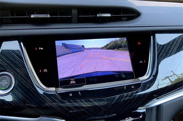 2025 Cadillac XT6 Vehicle Photo in KANSAS CITY, MO 64114-4545