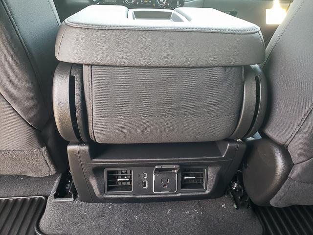 2026 GMC Sierra 1500 Vehicle Photo in ELYRIA, OH 44035-6349