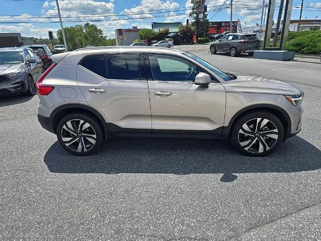 2024 Volvo XC40 Vehicle Photo in HARRISBURG, PA 17111-1033