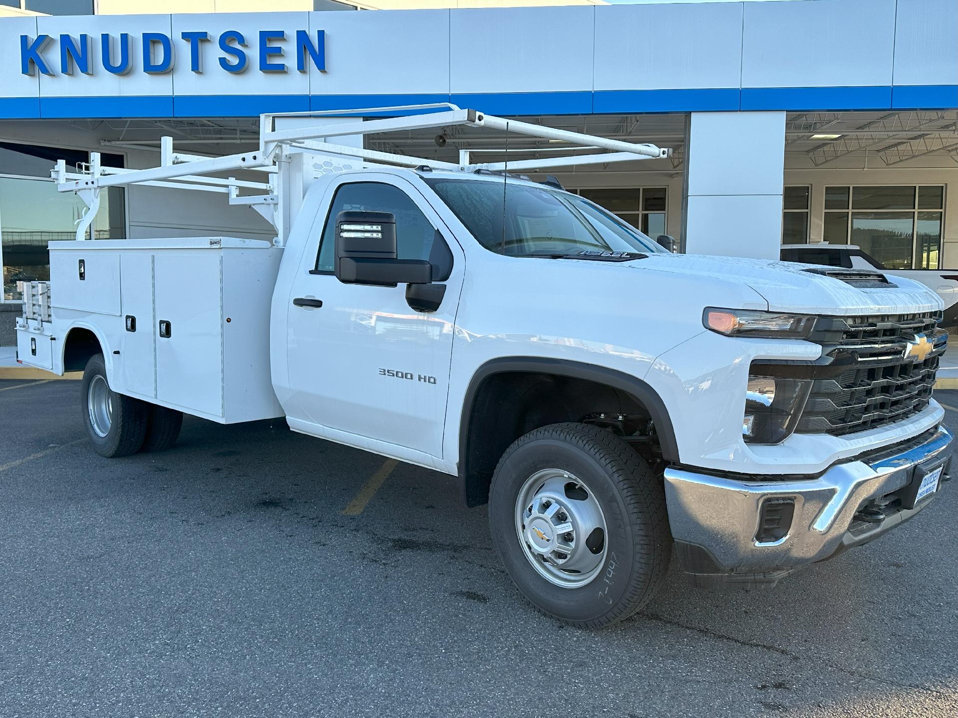 2024 Chevrolet Silverado 3500 HD Chassis Cab Vehicle Photo in POST FALLS, ID 83854-5365