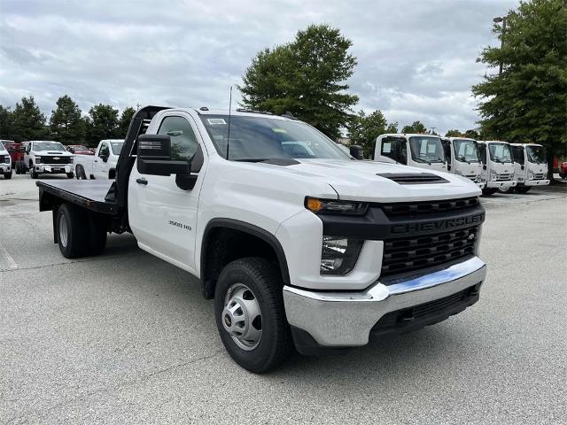 2023 Chevrolet Silverado 3500 HD Chassis Cab Vehicle Photo in ALCOA, TN 37701-3235