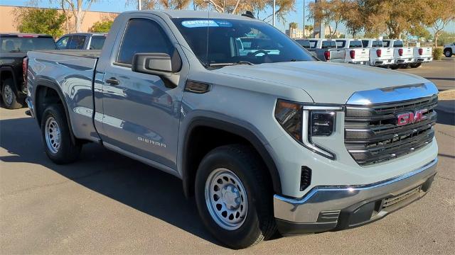 2024 GMC Sierra 1500 Vehicle Photo in GOODYEAR, AZ 85338-1310