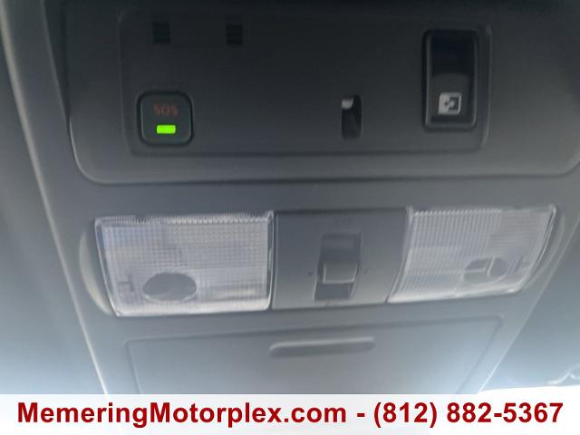 2024 Nissan Titan Vehicle Photo in VINCENNES, IN 47591-5519