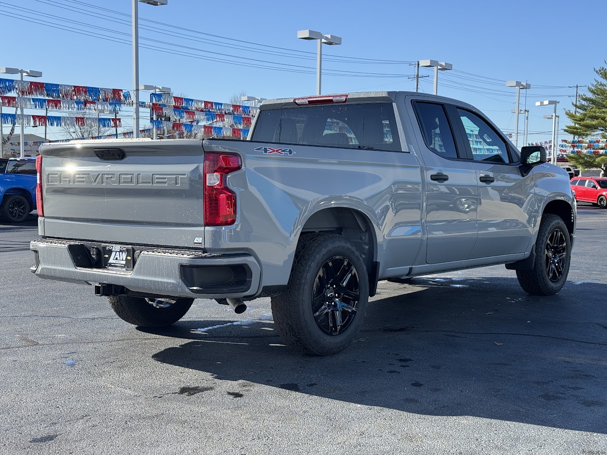 2025 Chevrolet Silverado 1500 Vehicle Photo in BOONVILLE, IN 47601-9633