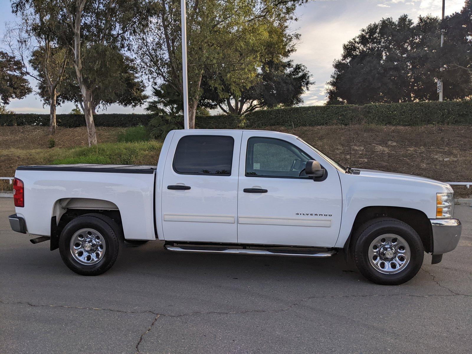 2012 Chevrolet Silverado 1500 Vehicle Photo in VALENCIA, CA 91355-1705