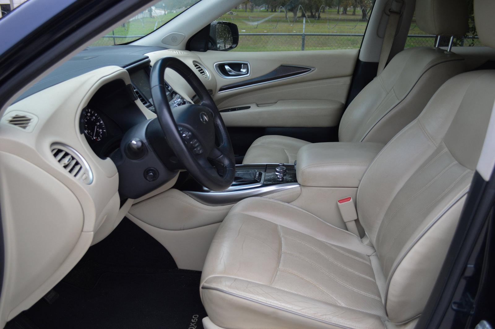 2016 INFINITI QX60 Vehicle Photo in Houston, TX 77090