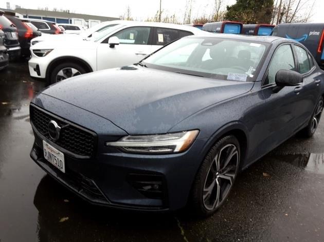 2024 Volvo S60 Vehicle Photo in Houston, TX 77007