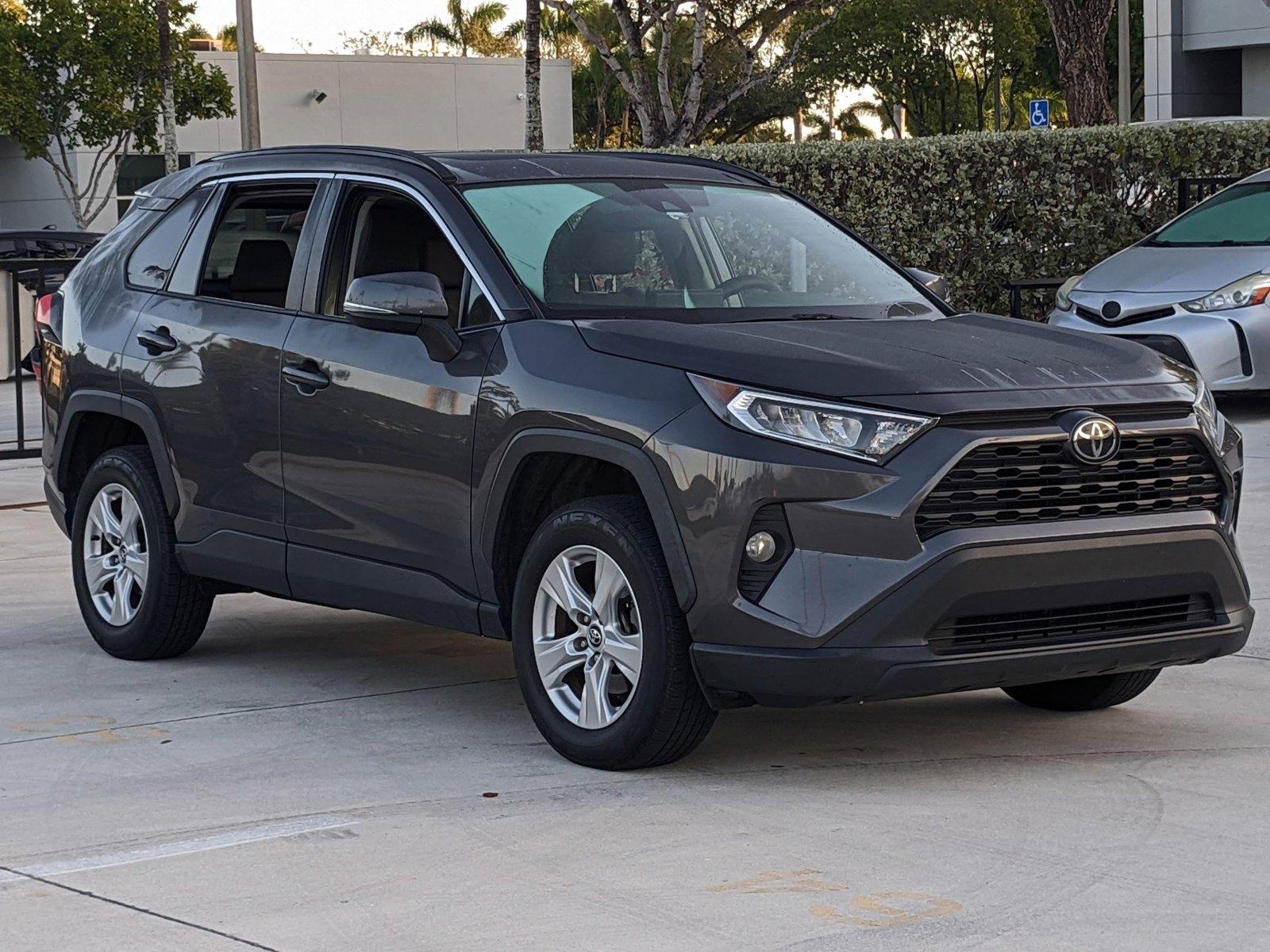 2020 Toyota RAV4 Vehicle Photo in Davie, FL 33331