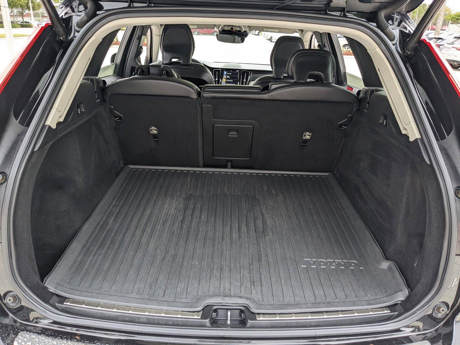 2021 Volvo XC60 Vehicle Photo in Davie, FL 33331