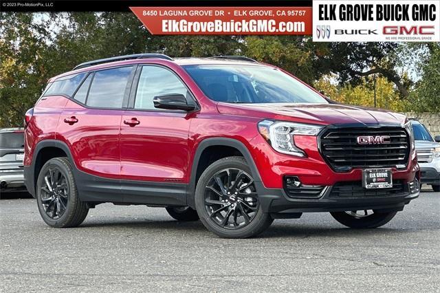 2024 GMC Terrain Vehicle Photo in ELK GROVE, CA 95757-8703