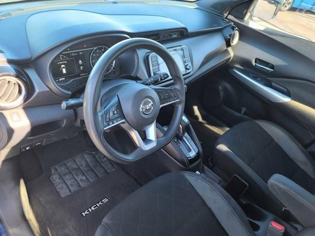 Used 2019 Nissan Kicks SV with VIN 3N1CP5CU3KL547387 for sale in Del Rio, TX