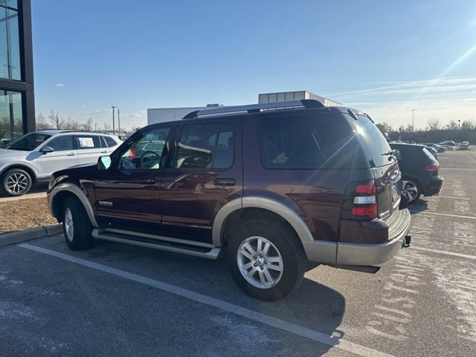 2007 Ford Explorer Vehicle Photo in Trevose, PA 19053