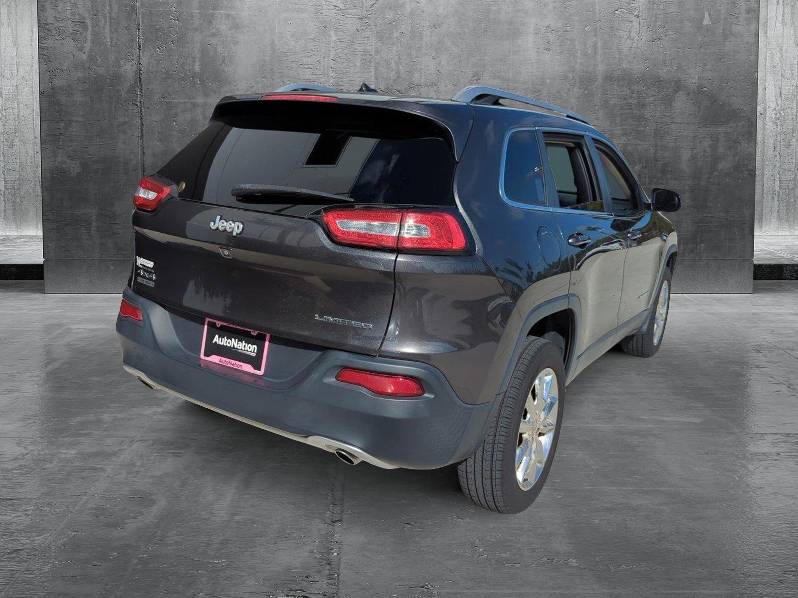 2014 Jeep Cherokee Vehicle Photo in Pembroke Pines, FL 33027