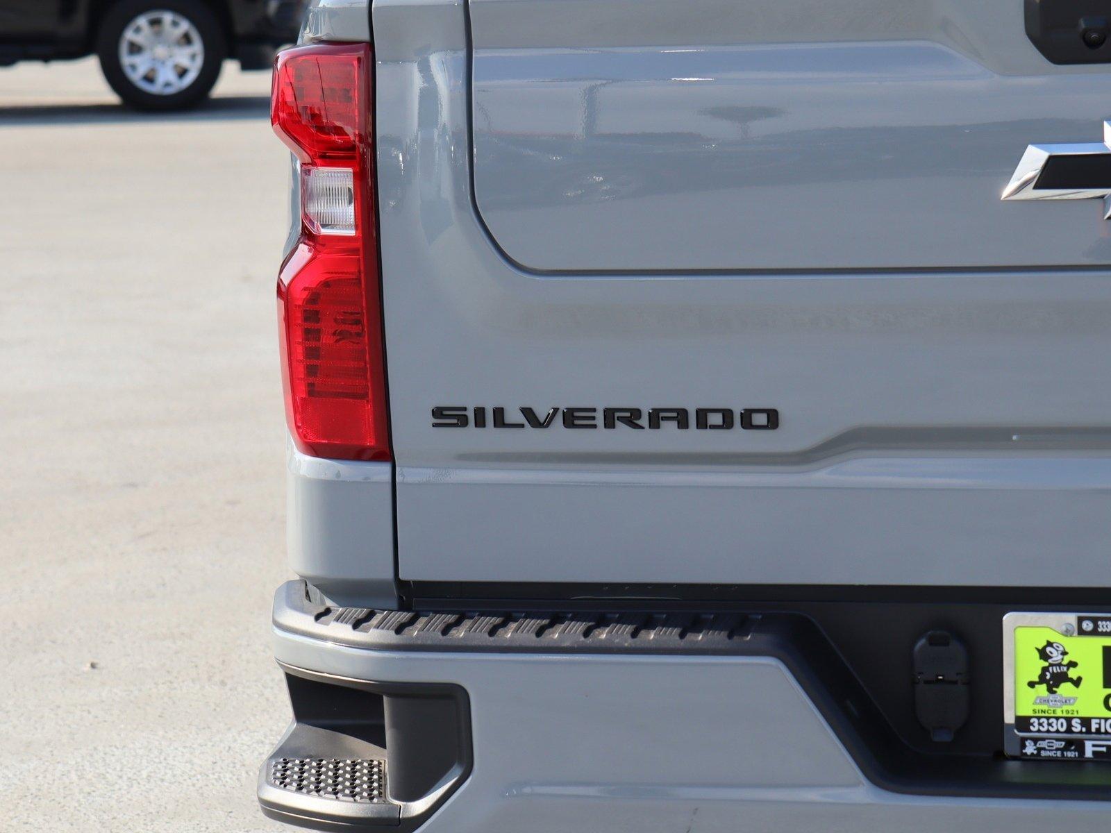 2025 Chevrolet Silverado 1500 Vehicle Photo in LOS ANGELES, CA 90007-3794