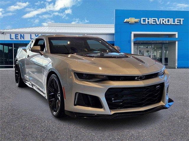 2019 Chevrolet Camaro Vehicle Photo in AURORA, CO 80011-6998