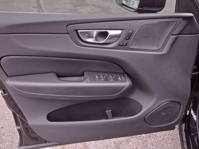 2021 Volvo XC60 Vehicle Photo in NEDERLAND, TX 77627-8017