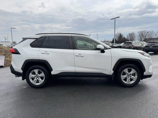 2019 Toyota RAV4 Vehicle Photo in Mechanicsburg, PA 17050-1707