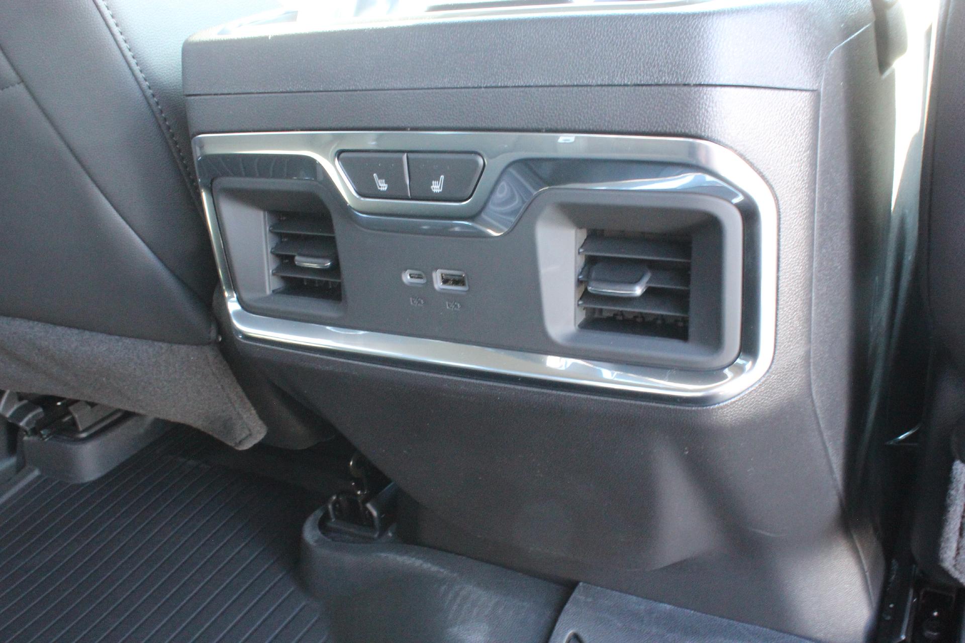 2025 GMC Sierra 1500 Vehicle Photo in AURORA, CO 80012-4011