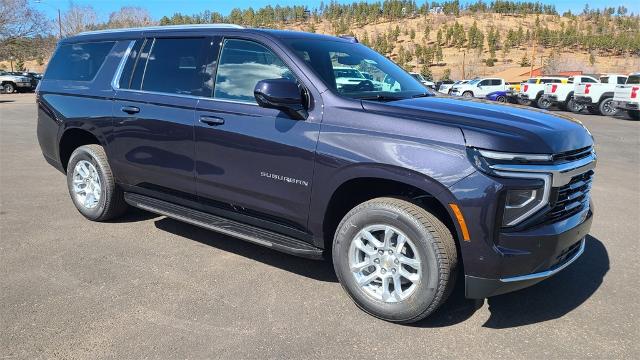 2025 Chevrolet Suburban Vehicle Photo in FLAGSTAFF, AZ 86001-6214