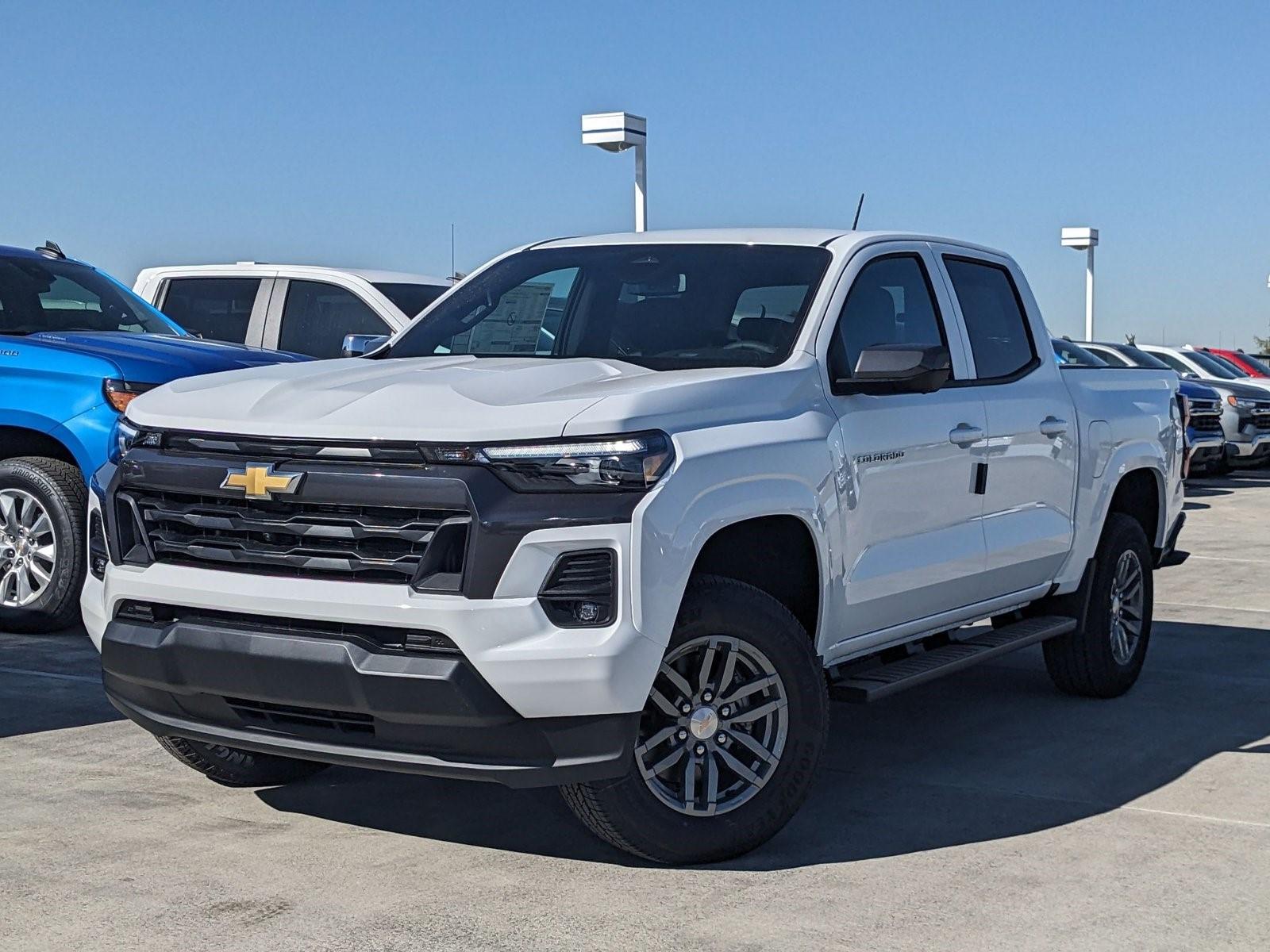 2025 Chevrolet Colorado Vehicle Photo in MIAMI, FL 33172-3015