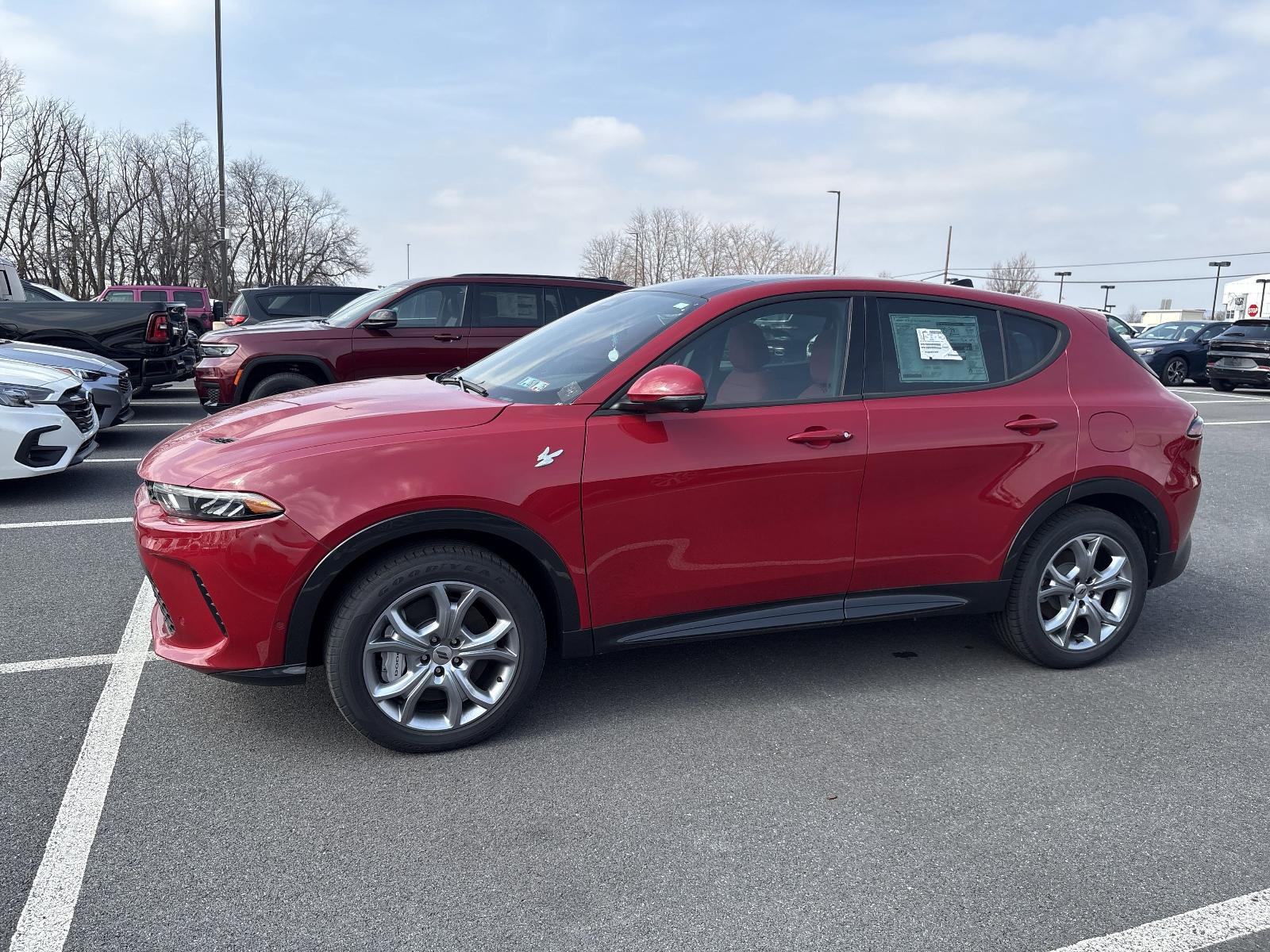 2024 Dodge Hornet Vehicle Photo in Mechanicsburg, PA 17050-1707