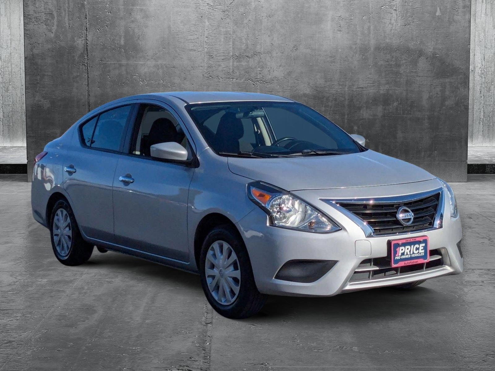 2019 Nissan Versa Sedan Vehicle Photo in VALENCIA, CA 91355-1705