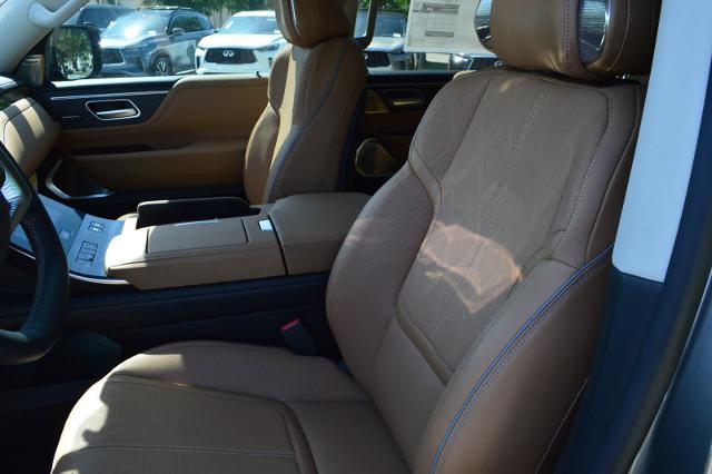 2025 INFINITI QX80 Vehicle Photo in Houston, TX 77090